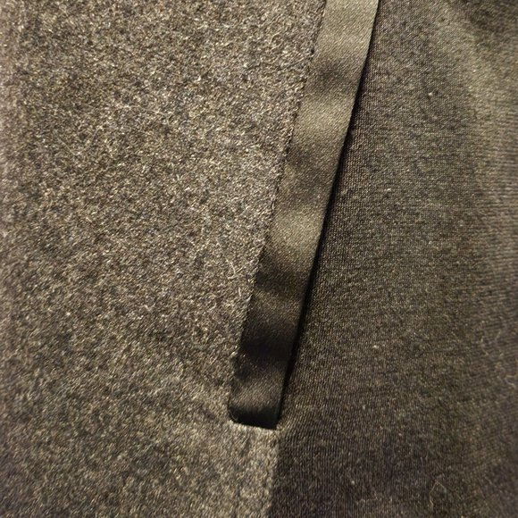 Simply Vera by Vera Wang Wool Blend Gray & Black Blazer - Picture 7 of 8